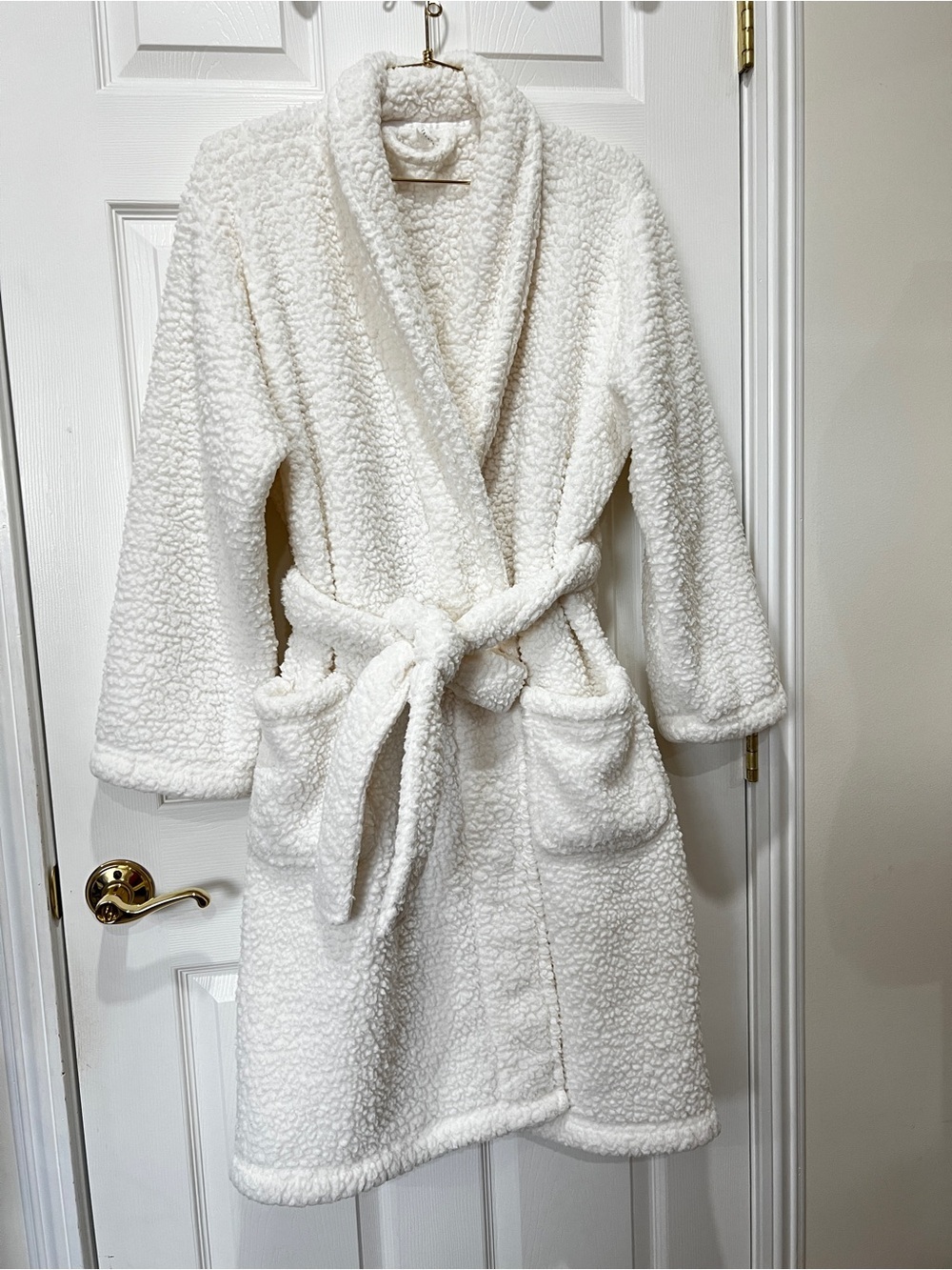 Pottery Barn Ivory Teddy Bear Robe Removable Belt Size Medium With Pockets